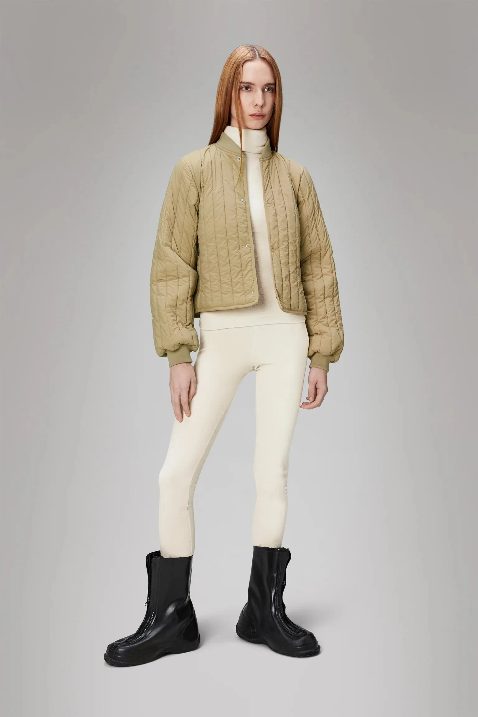 Banja Liner Bomber W Jacket in Sand