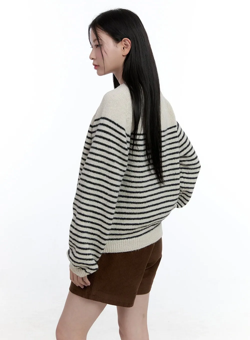 Cozy Stripe Knit Pullover OO429