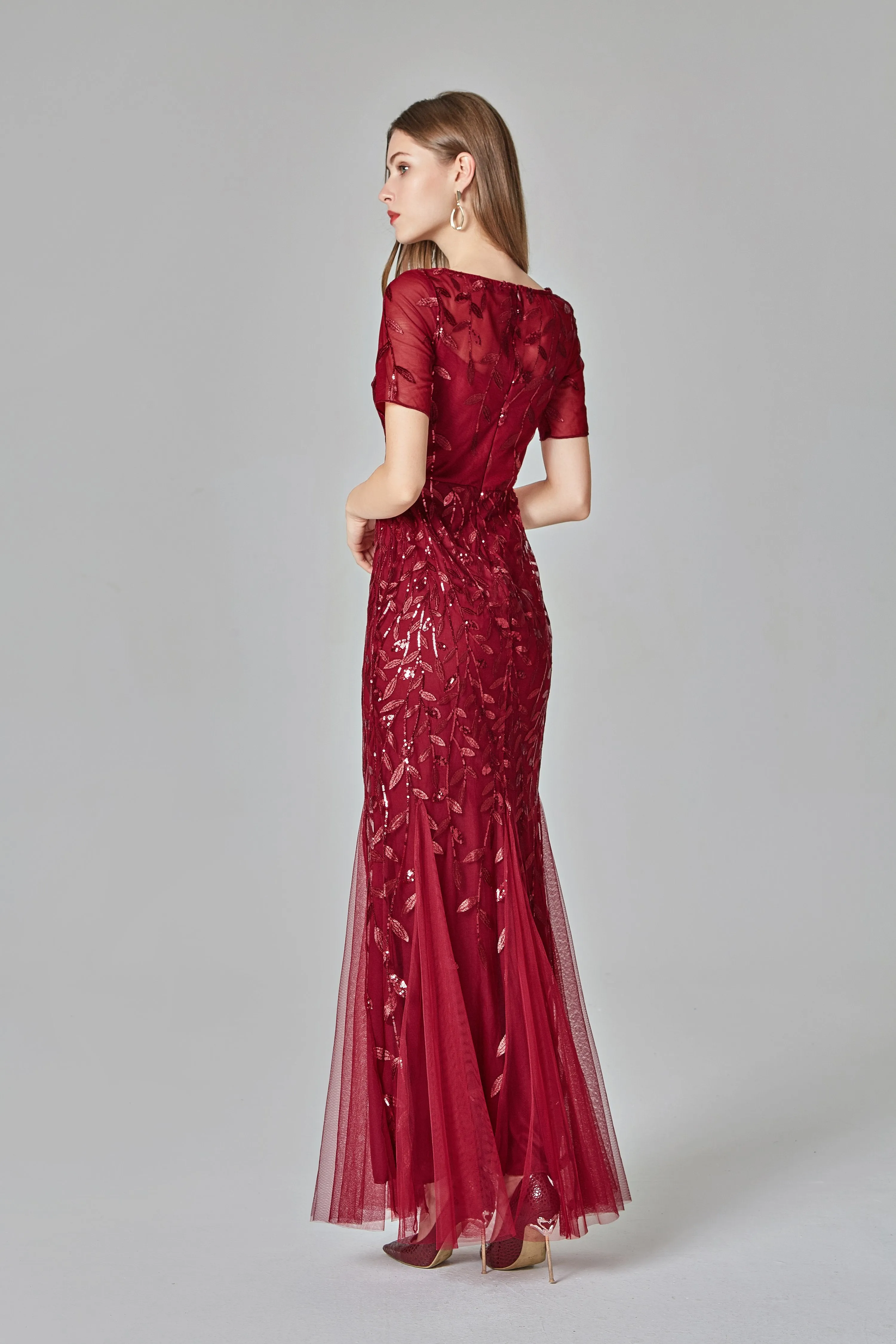 Elegant Mermaid Burgundy Tulle Prom Dresses Round Neck Long Evening Dresses SWK15176