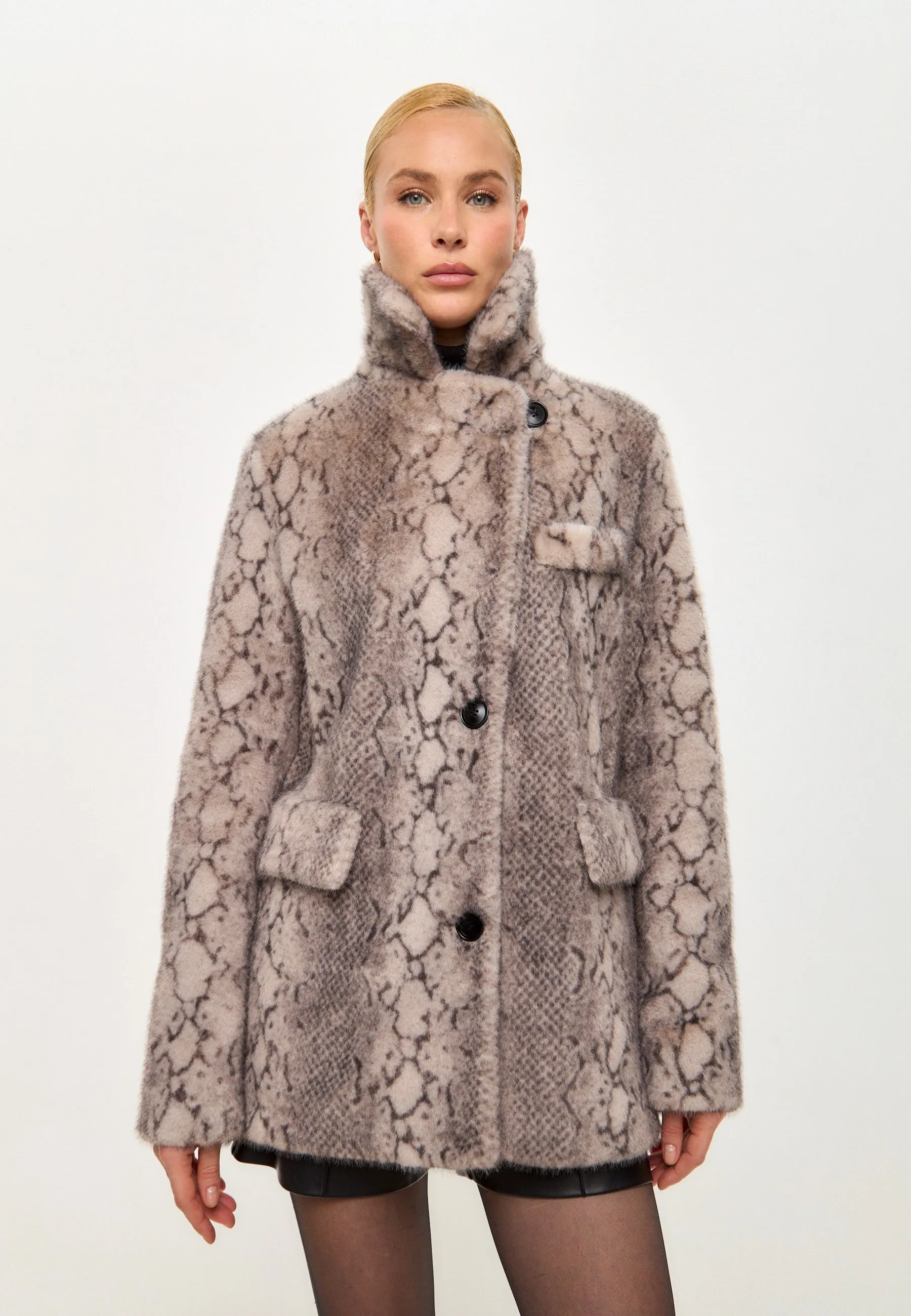 Stylish Beige Snake Print Faux Fur Coat Niuvis - Beige