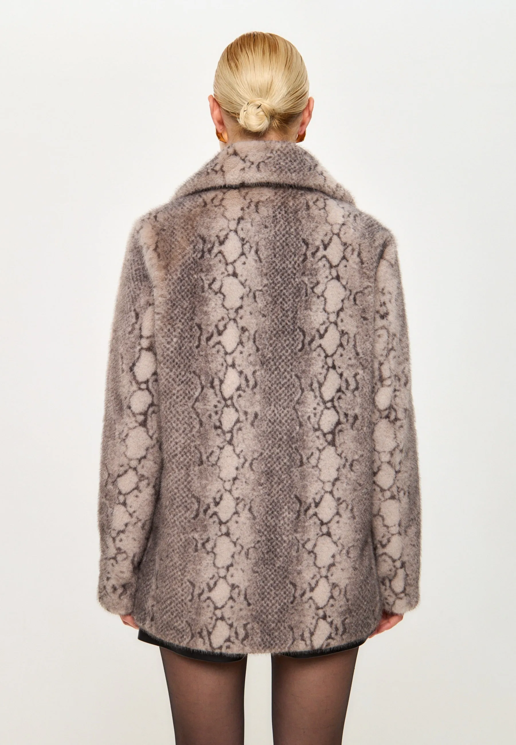 Stylish Beige Snake Print Faux Fur Coat Niuvis - Beige